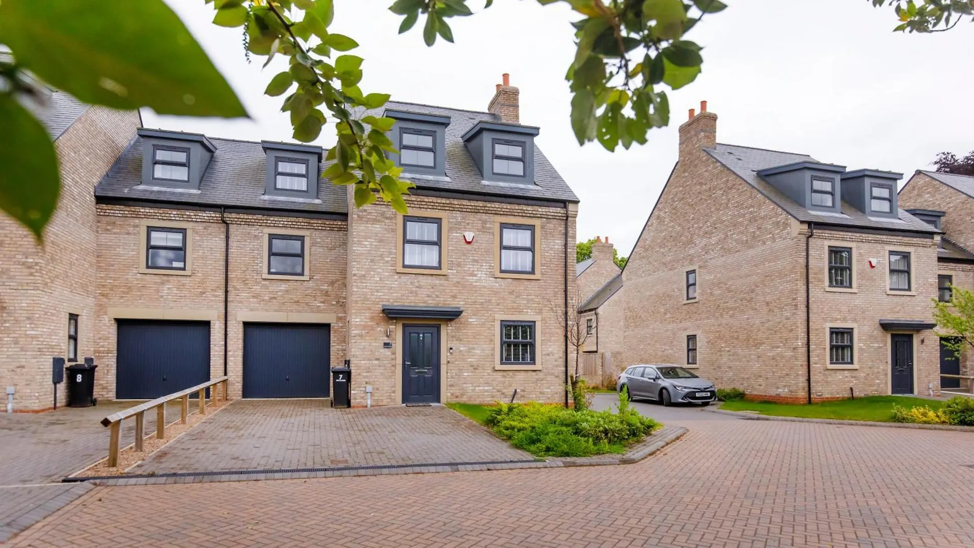 Mount Vale 4 Bedroom Luxury Home & Free Parking York 0*,